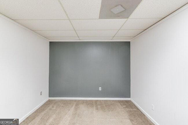 Building Photo - 135 Bruce Ln