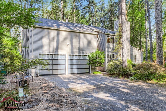 Building Photo - Coming Soon!   Peaceful Retreat in a Seclu...