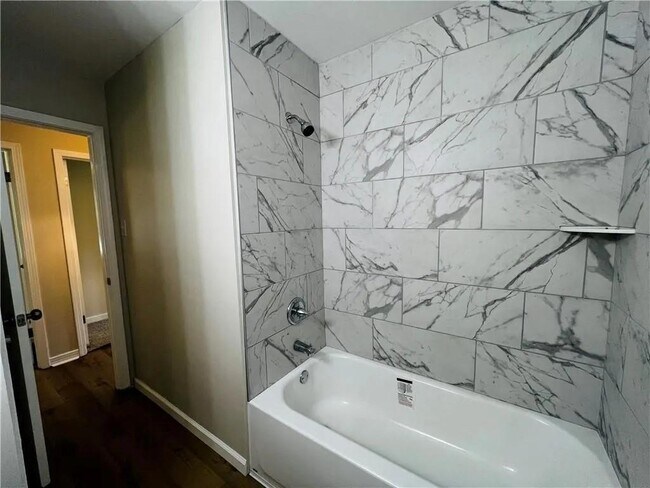 Building Photo - 2467 Karagan Dr