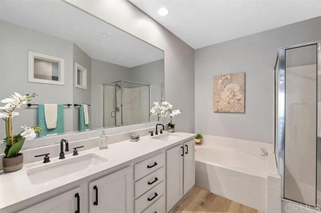 Building Photo - 1436 Clearview Way