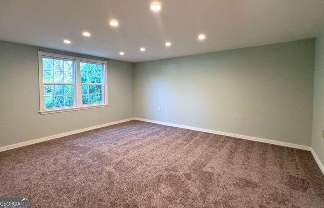 Building Photo - 402 Wheeler St