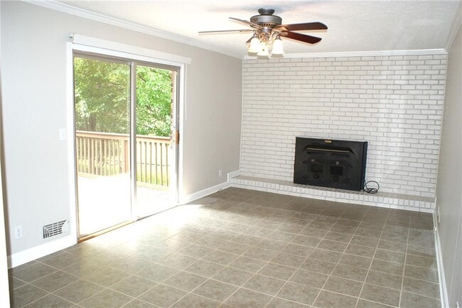 Building Photo - 6725 Ridge Moore Dr NW