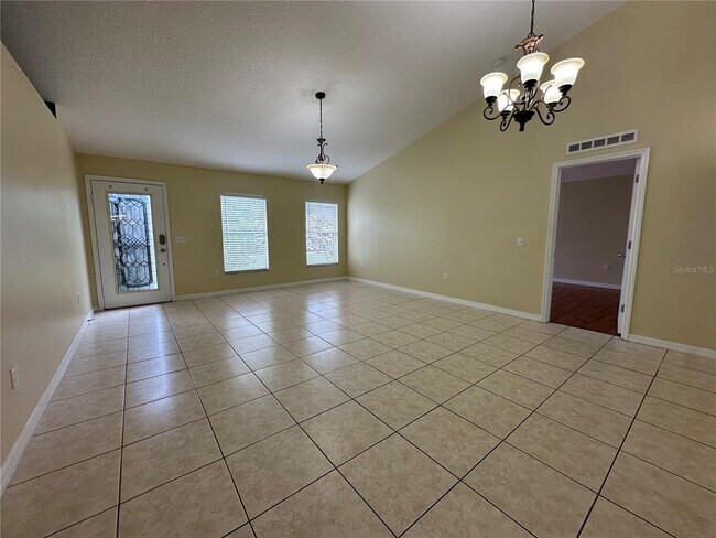 Building Photo - 5313 Sunset Canyon Dr