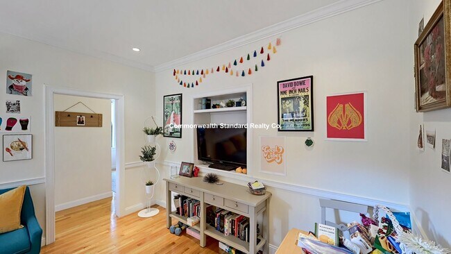 Building Photo - 1340 Commonwealth Ave