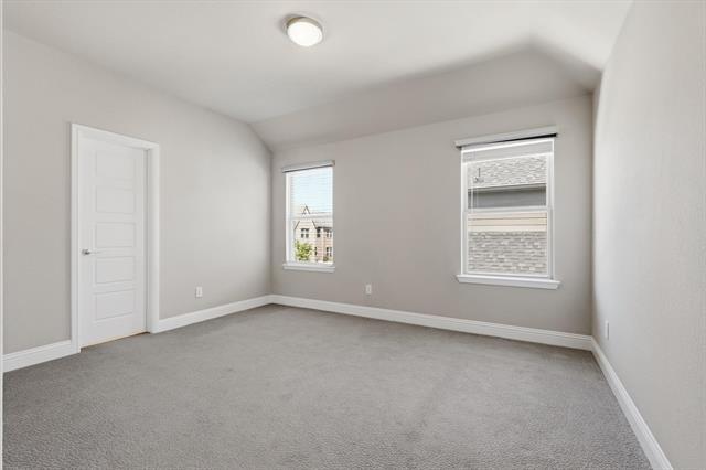 Building Photo - 8240 Ottowa Rdg