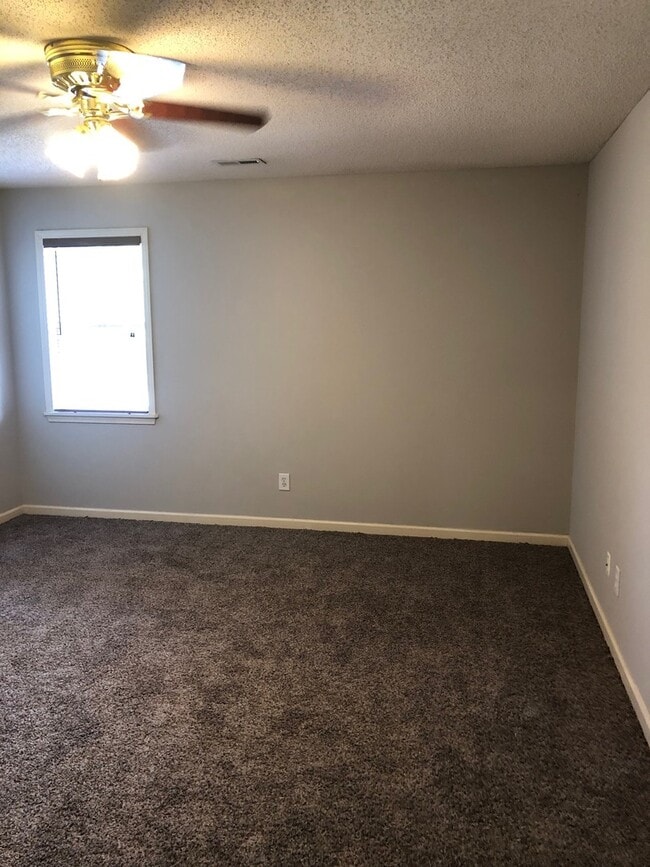 Building Photo - 368 Cobblestone Way