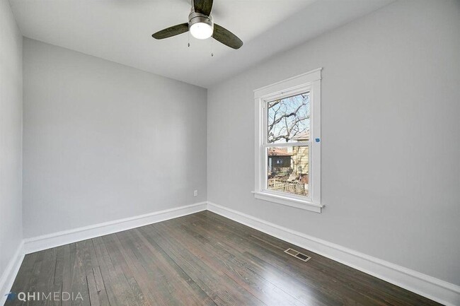 Building Photo - 2134 Atchison Ave