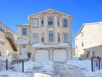 Building Photo - 91 William St