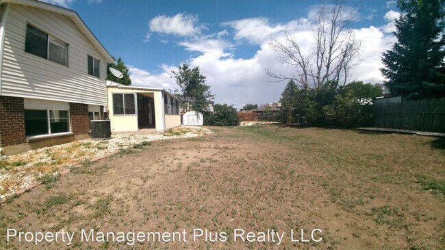 Building Photo - 4 br, 1.5 bath House - 1011 Yeager Dr