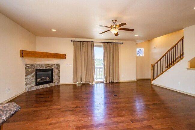Building Photo - 5914 Canyon Reserve Heights