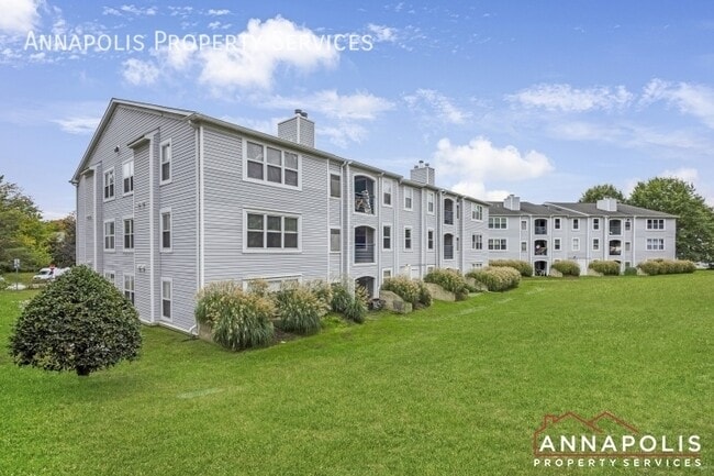 Building Photo - 10 Greystone Ct