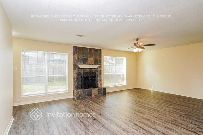 Building Photo - 6902 Fawn River Dr