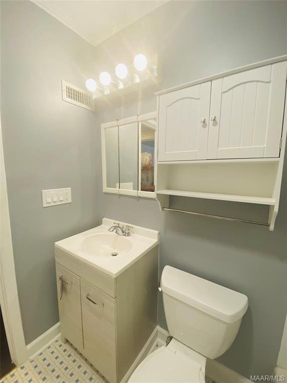 Building Photo - 2048 Midway St