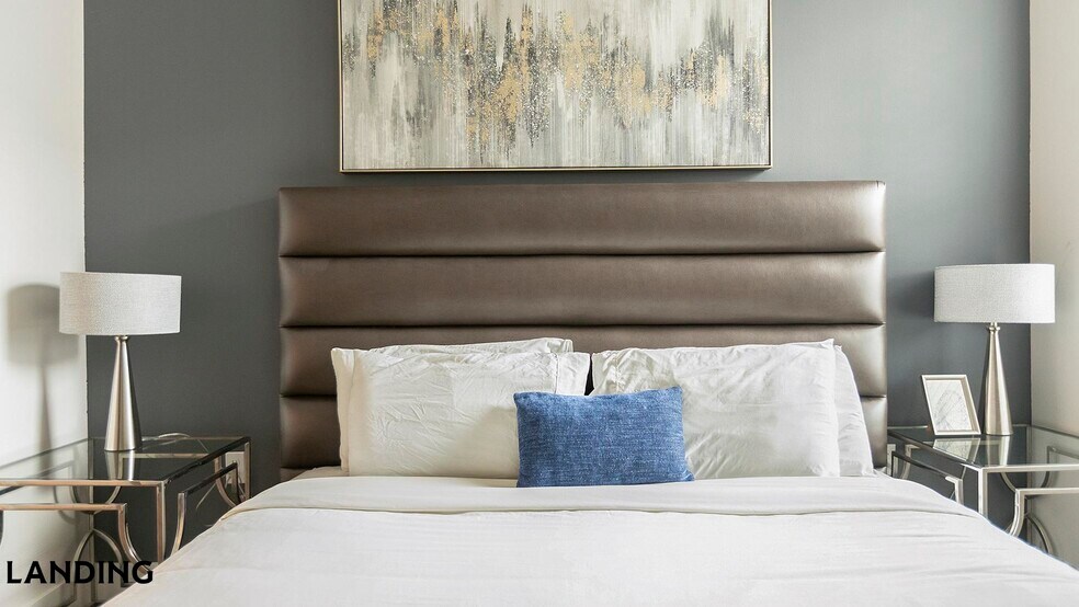 Building Photo - 4950 W Prescott St