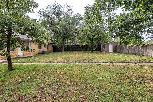 Building Photo - 3115 32nd St
