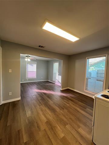 Building Photo - 3453 Wayside Ave