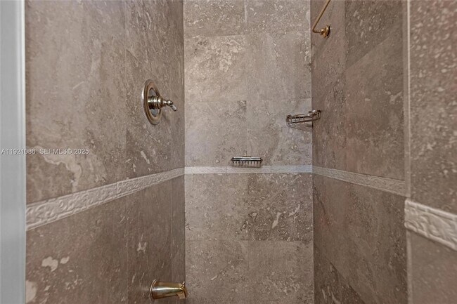 Building Photo - 9400 SW 193rd Dr