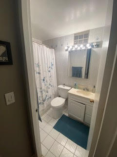 Building Photo - 720 W Gordon Terrace