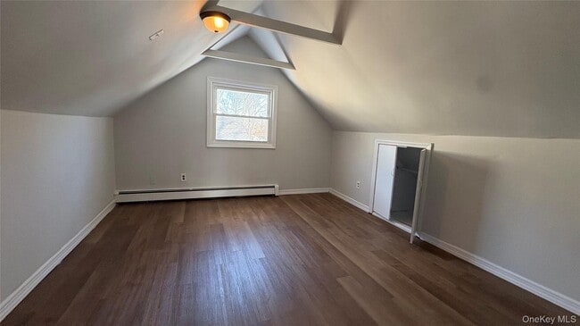 Building Photo - 72 Judith Dr