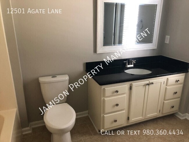 Building Photo - 12501 Agate Ln