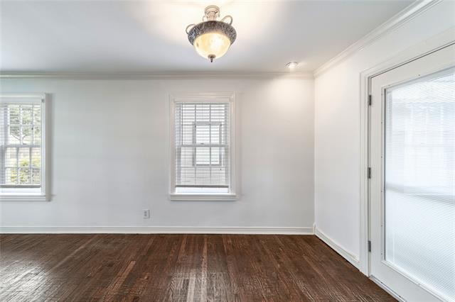 Building Photo - 7302 Kenwell St