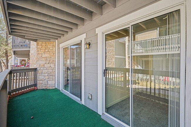 Building Photo - 3474 S Eagle St