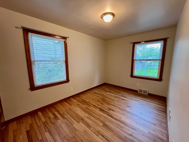 Building Photo - 935 Colfax Ave