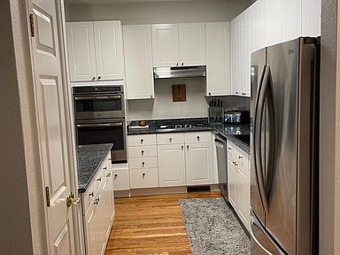 Building Photo - 31 Jackson St