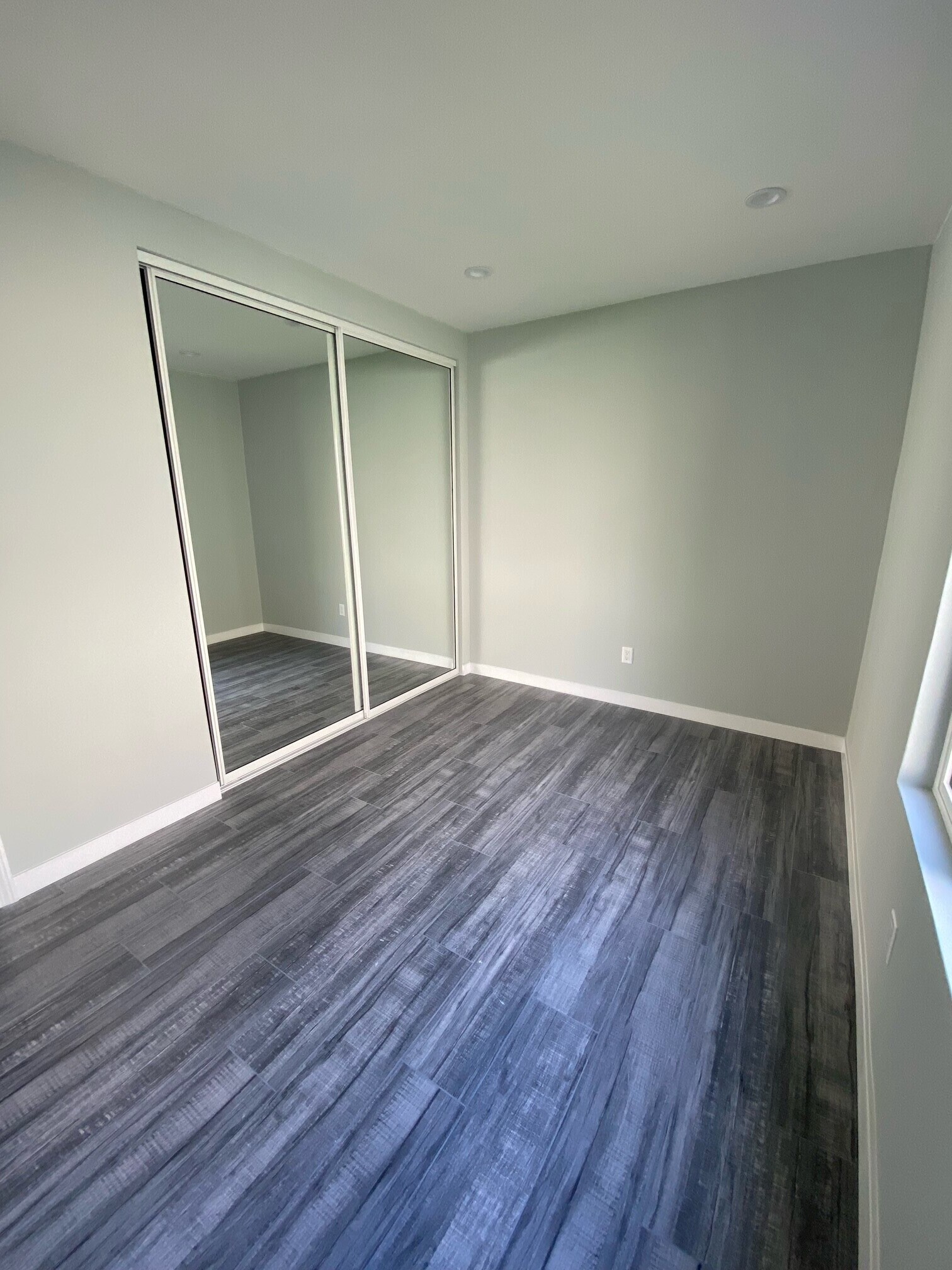 Bedroom I - 1709 Barry Ave