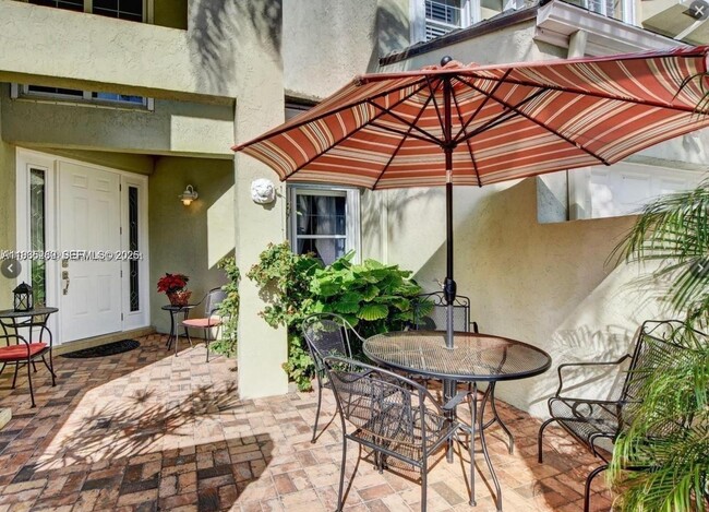 Building Photo - 51 N Lakeshore Dr