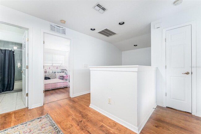 Building Photo - 8050 Diablo Ct