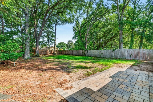 Building Photo - Move-In Ready Home in Hanahan