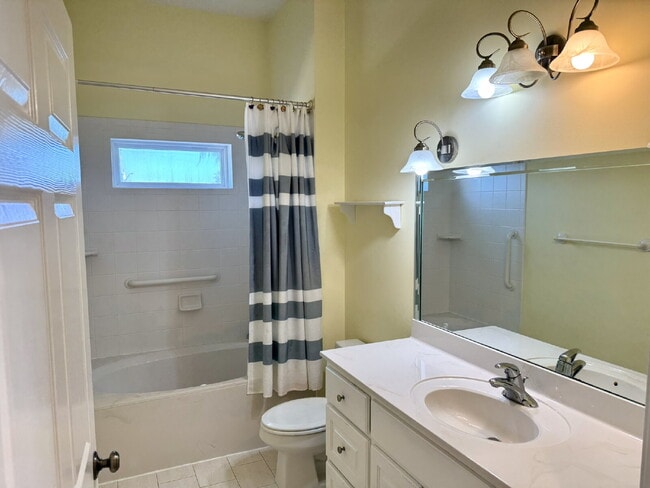 Building Photo - Bid-a-Wee Beach Gulf View -Long Term Rental!