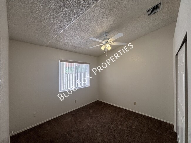 Building Photo - 3472 W Sky Ridge Loop