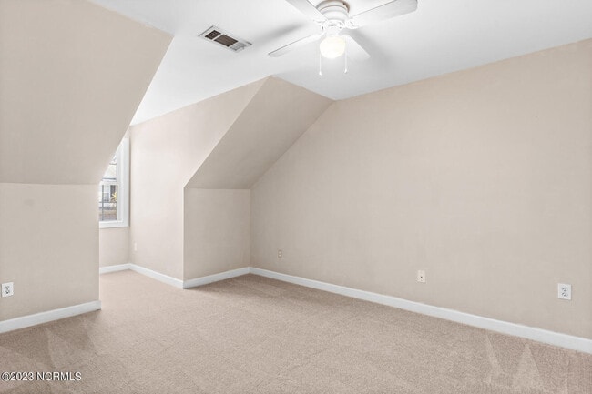 Building Photo - 5006 Carleton Dr