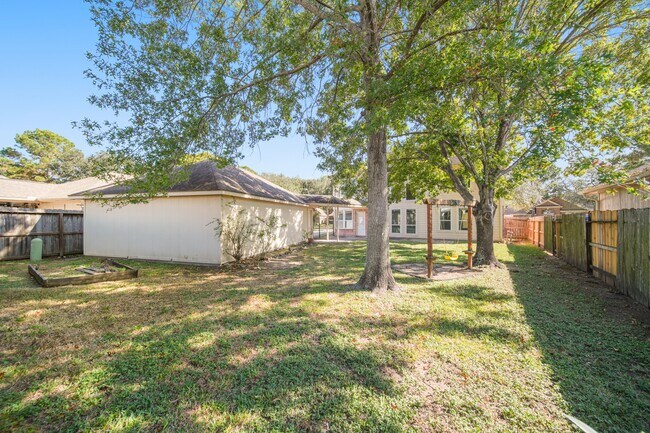Building Photo - 16322 Drystone Ln