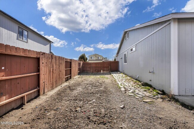 Building Photo - 17765 Oakview Ct