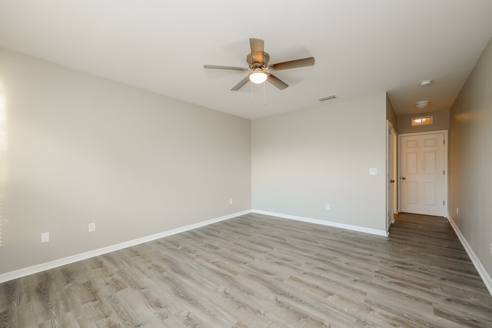 Building Photo - 2564 Surfside Blvd