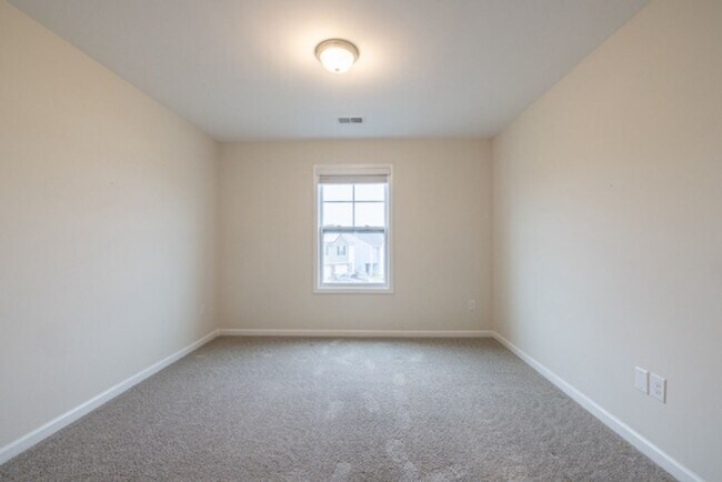 Building Photo - 3 Bedroom Home in Pendleton, SC