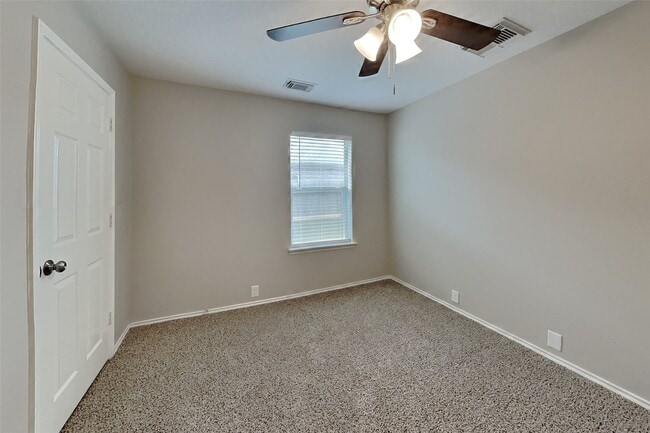 Building Photo - 6715 Atasca S Ct