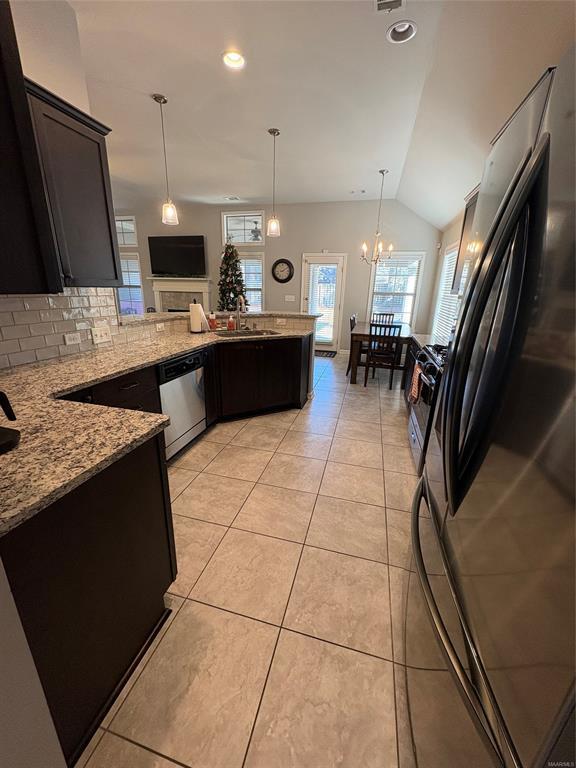 Building Photo - 9151 Cres Lodge Cir