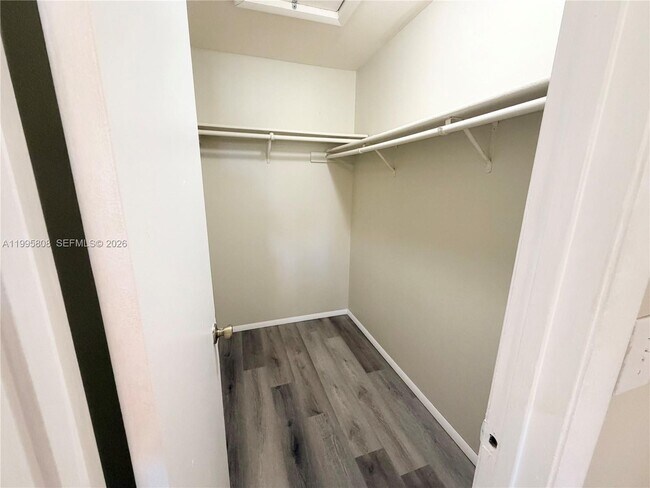 Building Photo - 4007 NW 87th Ave