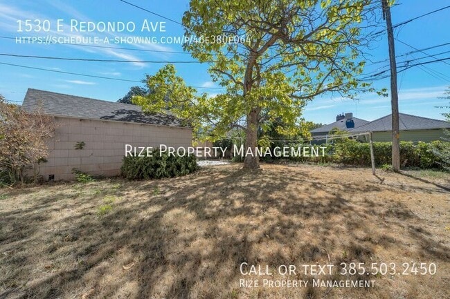 Building Photo - 1530 E Redondo Ave