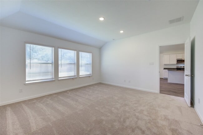 Building Photo - 5419 Tourmaline Wy