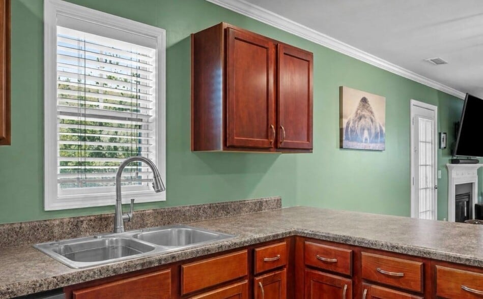 Building Photo - 553 Montego Ct