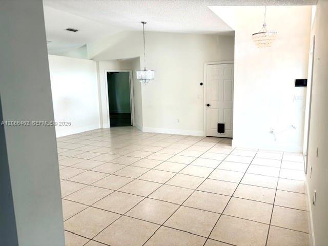 Building Photo - 16850 Crestview Ln