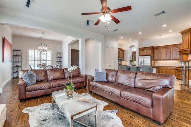 Building Photo - 8237 Inverness