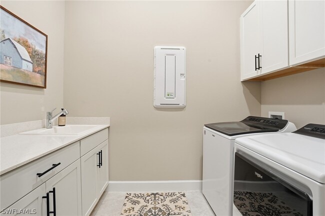 Building Photo - 20040 Hartford Blvd