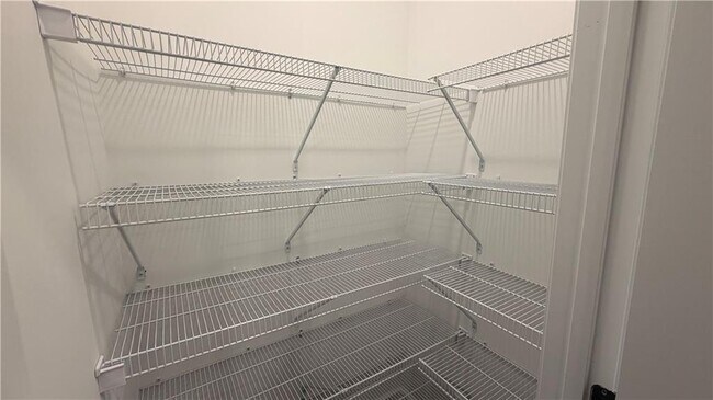 Building Photo - 903 Agate Ln