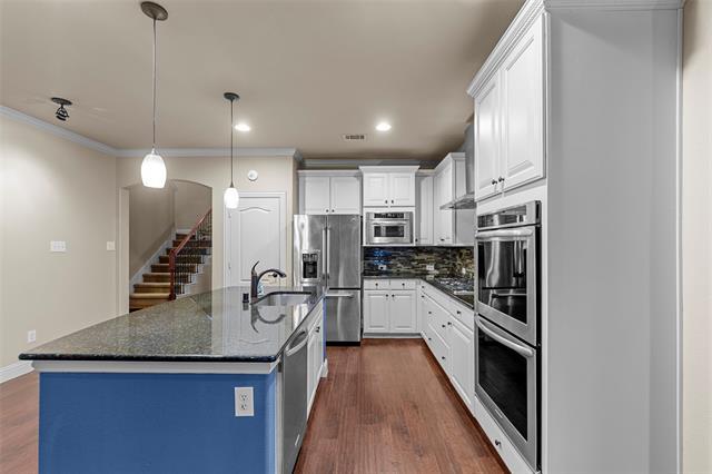 Building Photo - 7801 Keechie Dr